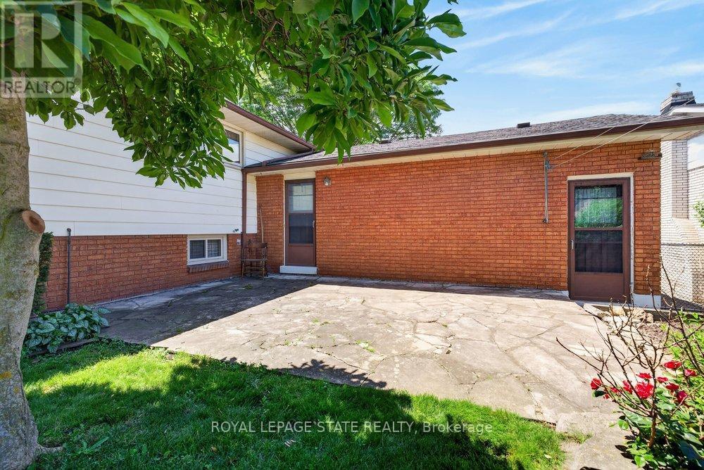 36 GRAY ROAD - 38
