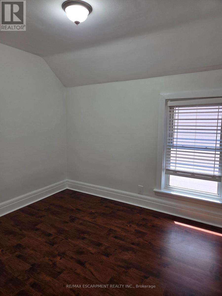 125 CAVELL AVENUE - 15