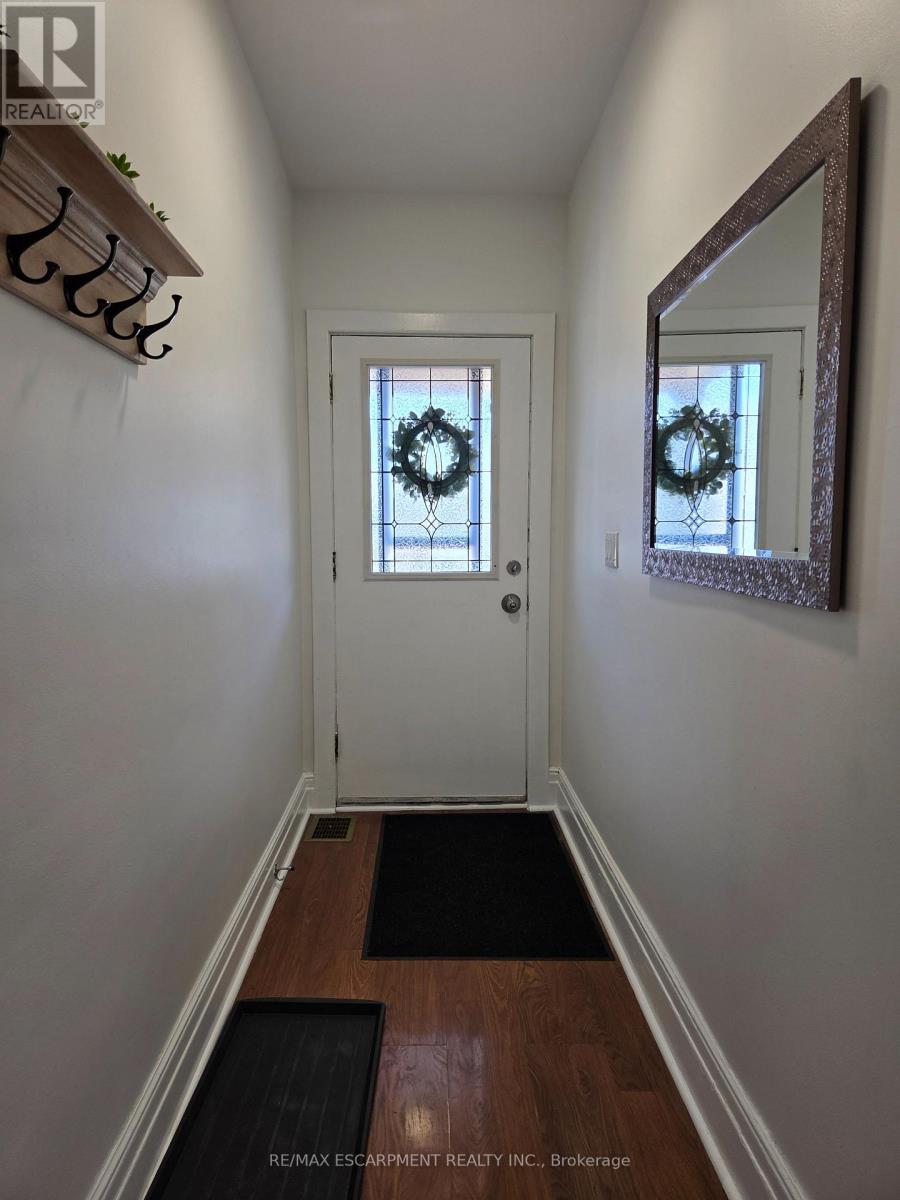 125 CAVELL AVENUE - 2