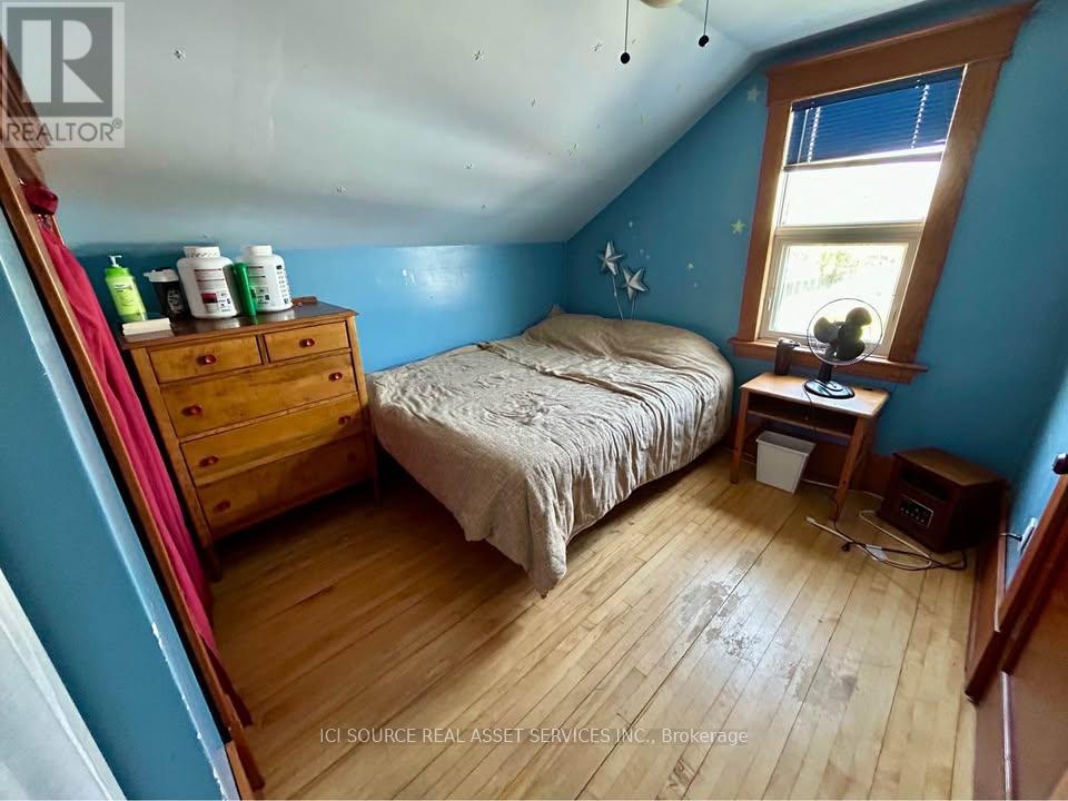 63 QUEEN STREET - 25