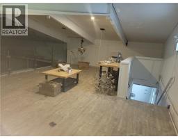 549 Lancaster Street W, Kitchener, ON N2K1M2 Photo 10