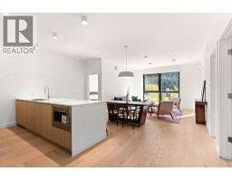 1702 Coursier Avenue Unit# 1406, Revelstoke, BC V0E2S1 Photo 10