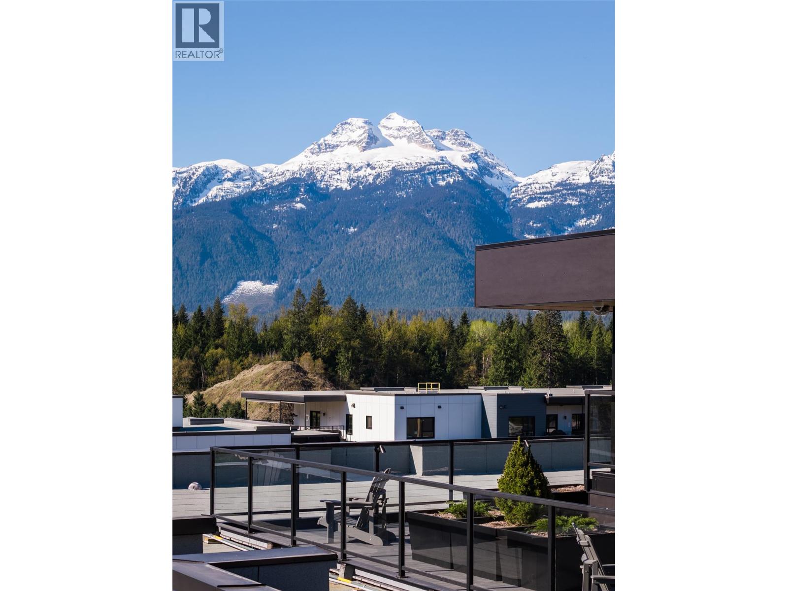 #1406 1702 Coursier Avenue - 32