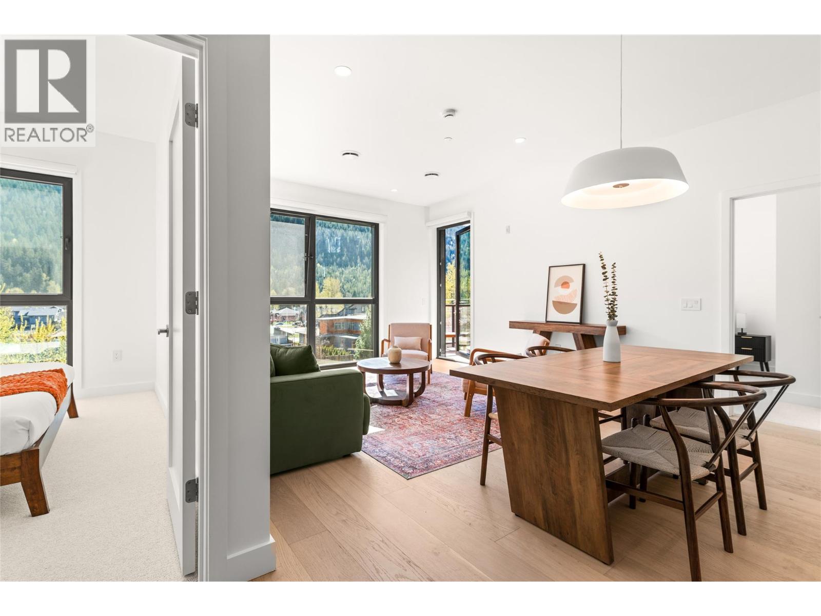 #1406 1702 Coursier Avenue - 3