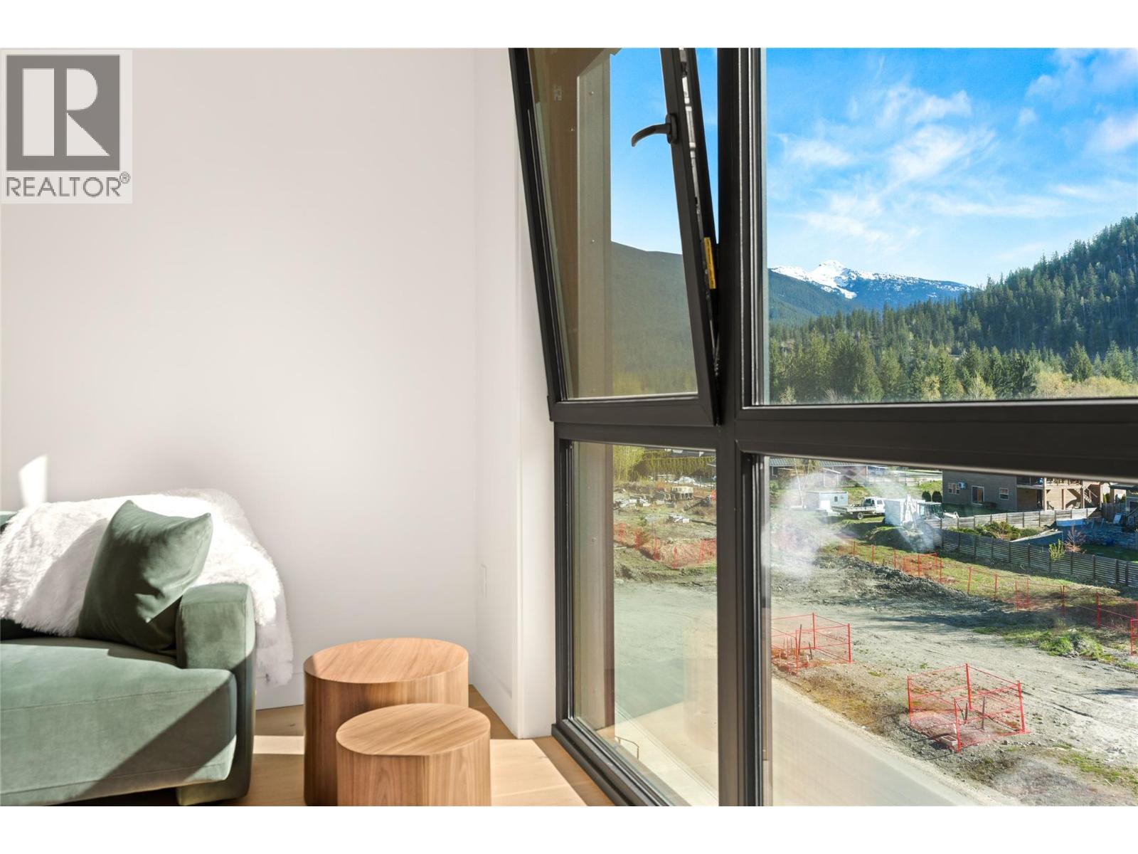 #1406 1702 Coursier Avenue - 11
