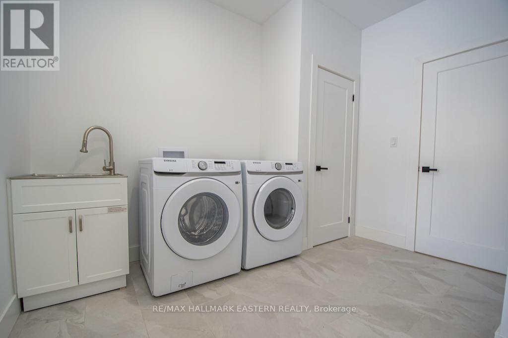 11 MAPLEWOOD COURT - 26