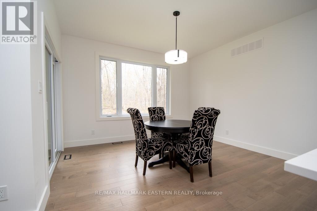 11 MAPLEWOOD COURT - 44