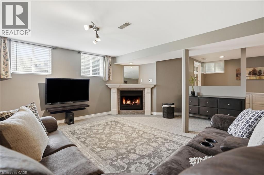 31 ALGONQUIN Avenue - 30