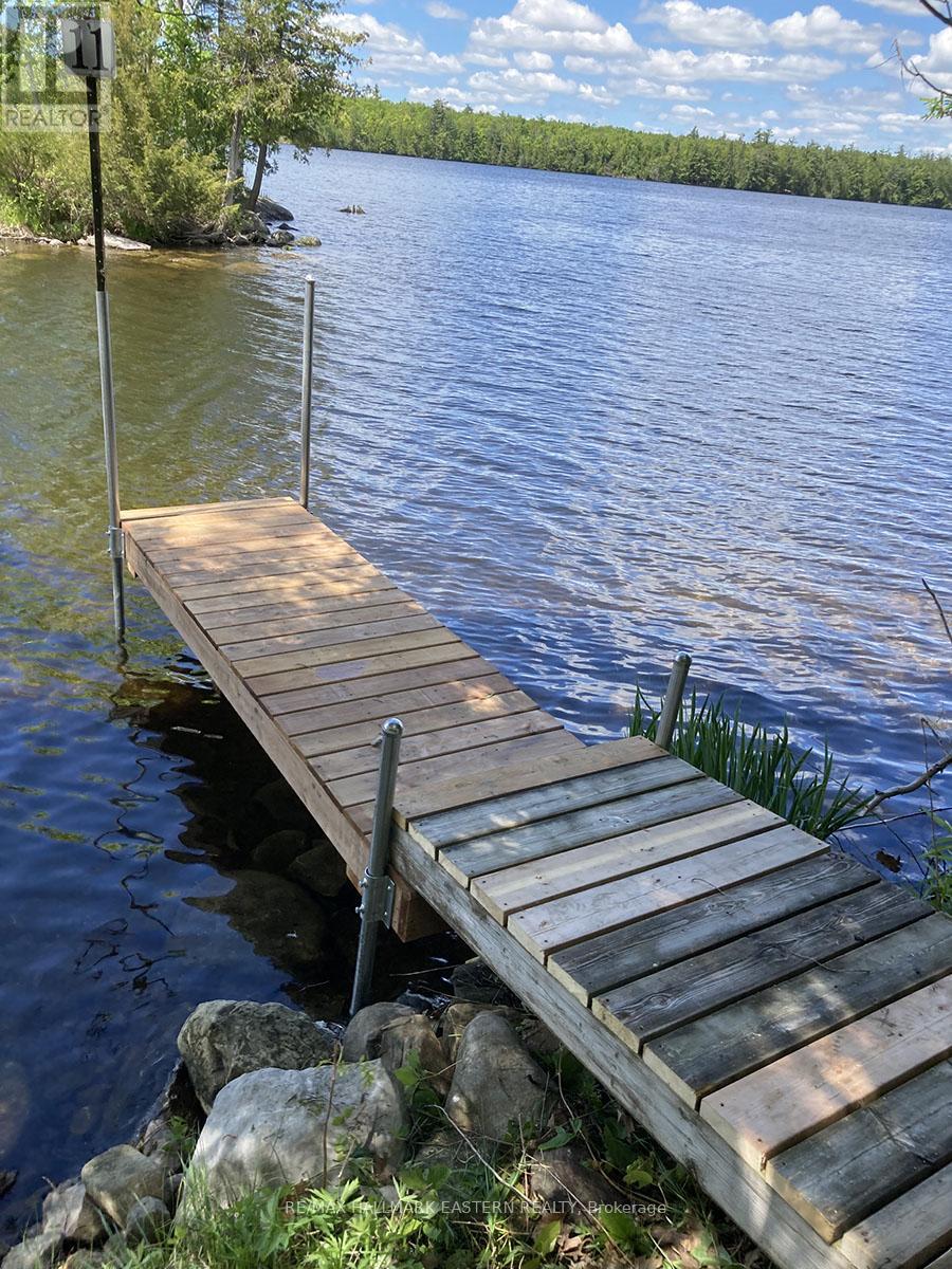 11A MAPLEWOOD COURT - 3