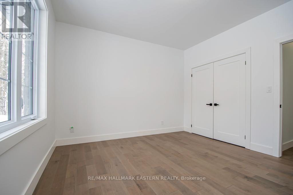 11A MAPLEWOOD COURT - 31