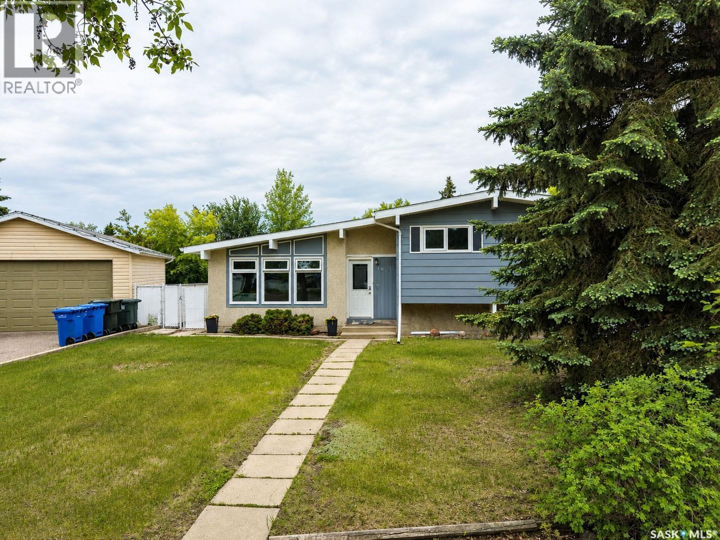 1269 Gillmor CRESCENT - 2