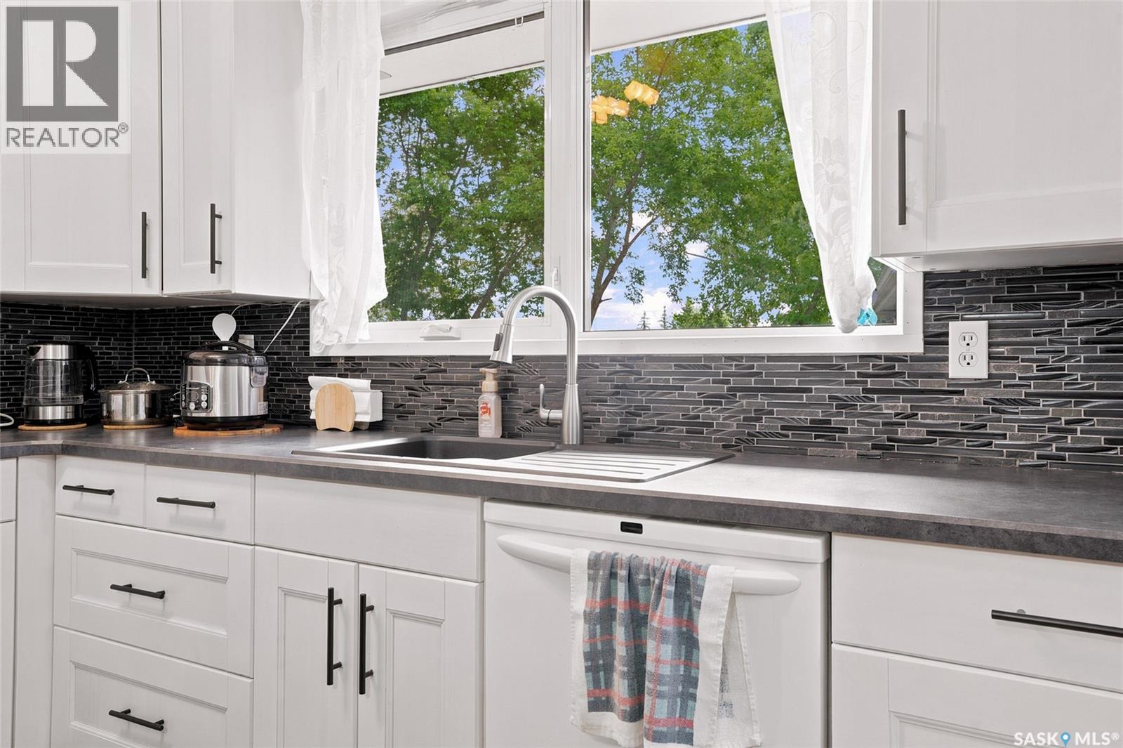 242 Haviland CRESCENT - 9