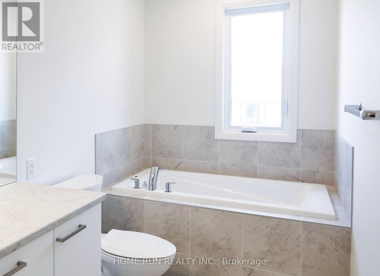 3 Bed, 3 Bath House for Rent in Ottawa – 877 MOSES TENNISCO STREET, Ottawa – MLS# X13490458 - Image 11