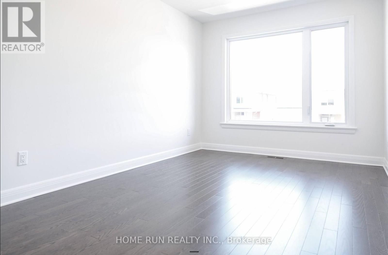 3 Bed, 3 Bath House for Rent in Ottawa – 877 MOSES TENNISCO STREET, Ottawa – MLS# X13490458 - Image 13