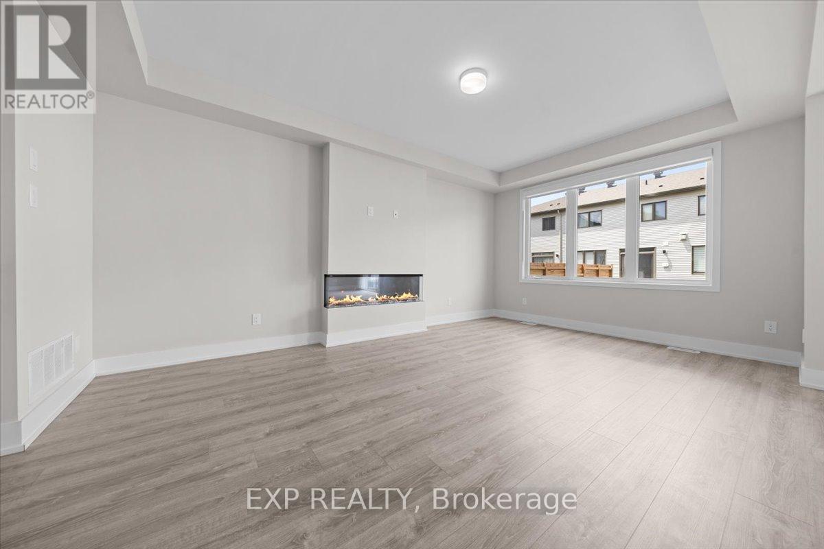 3 Bed, 3 Bath House for Sale in Ottawa – 199 YEARLING CIRCLE, Ottawa – MLS# X13490496 - Image 8