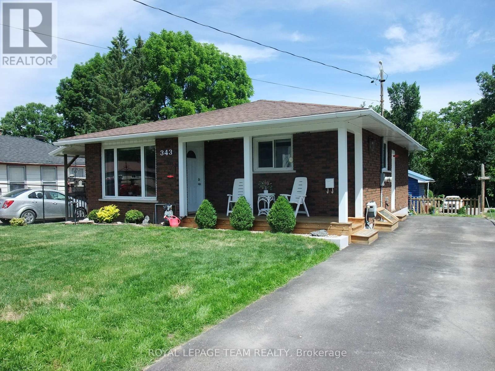 343 HARRY STREET - 1