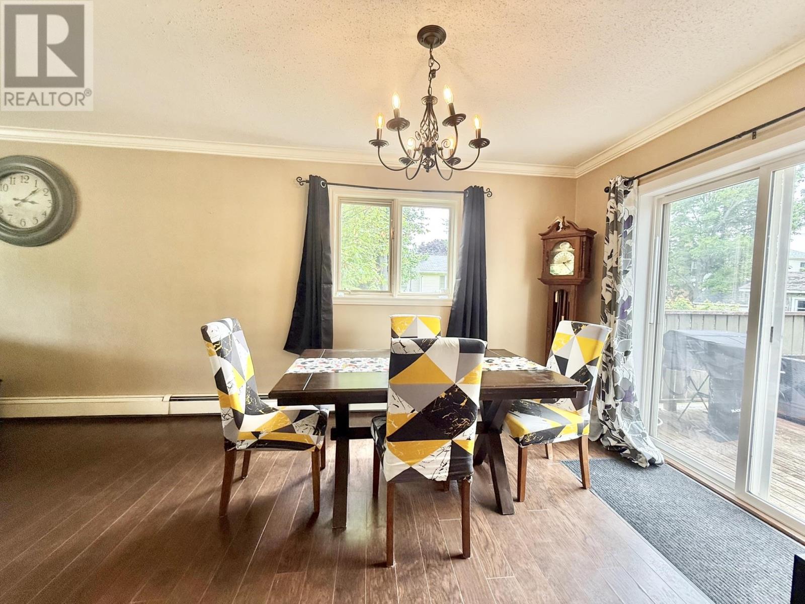 108 Newson Court - 9