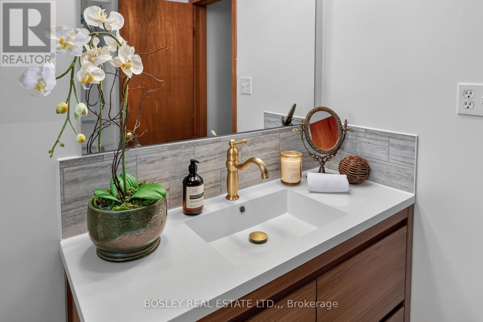 8410 ARES COURT - 20
