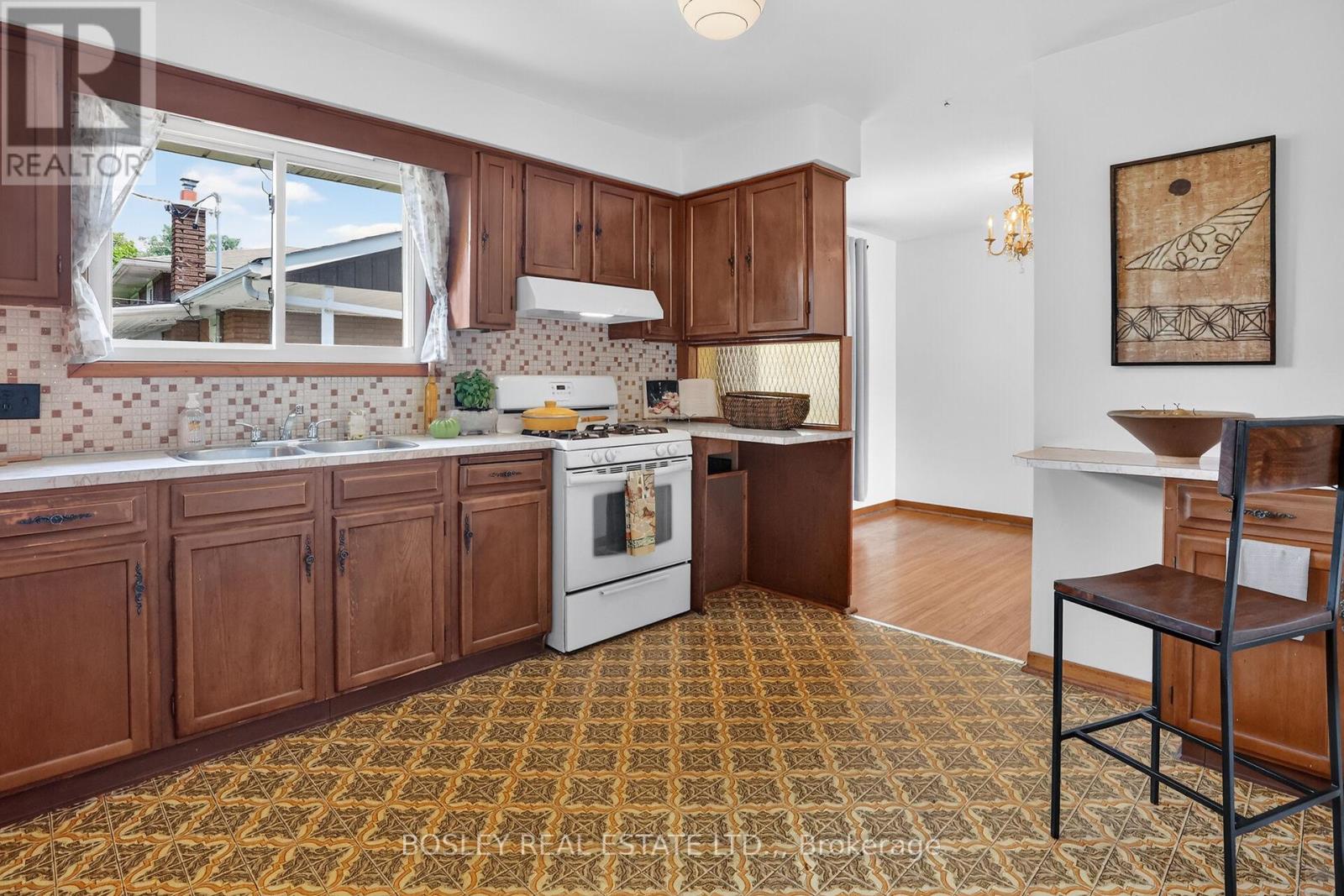 8410 ARES COURT - 9
