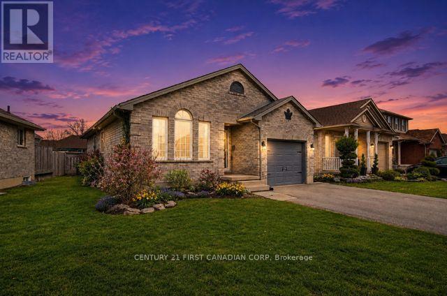 17 COTTONWOOD DRIVE - 1