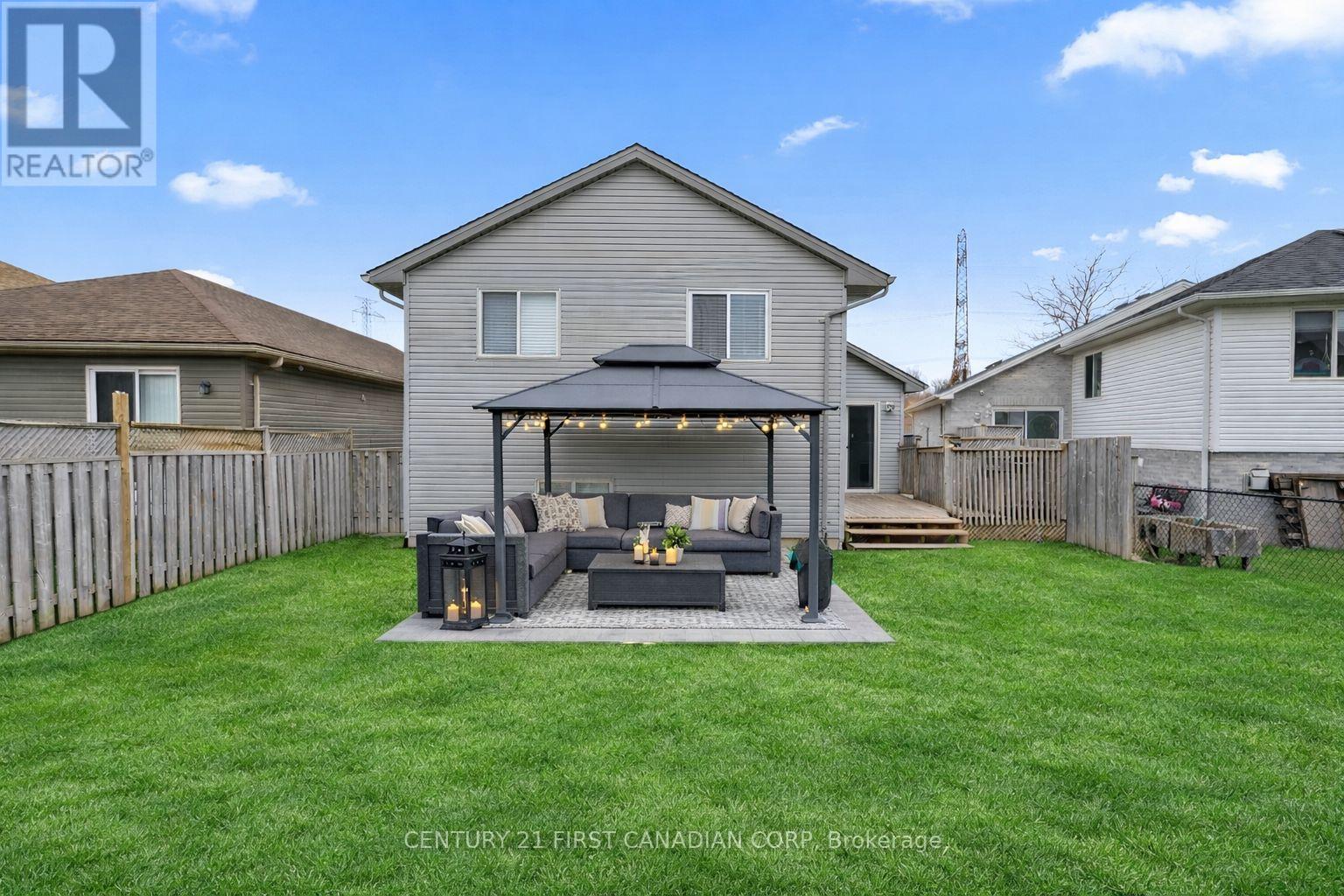 17 COTTONWOOD DRIVE - 45