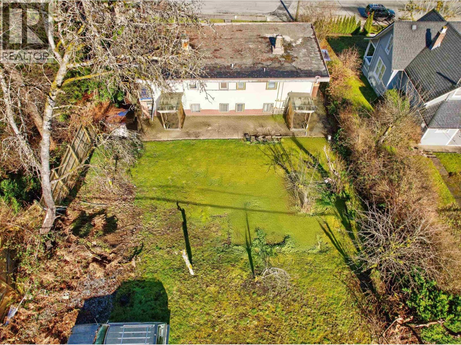 2217 ST GEORGE STREET, Port Moody