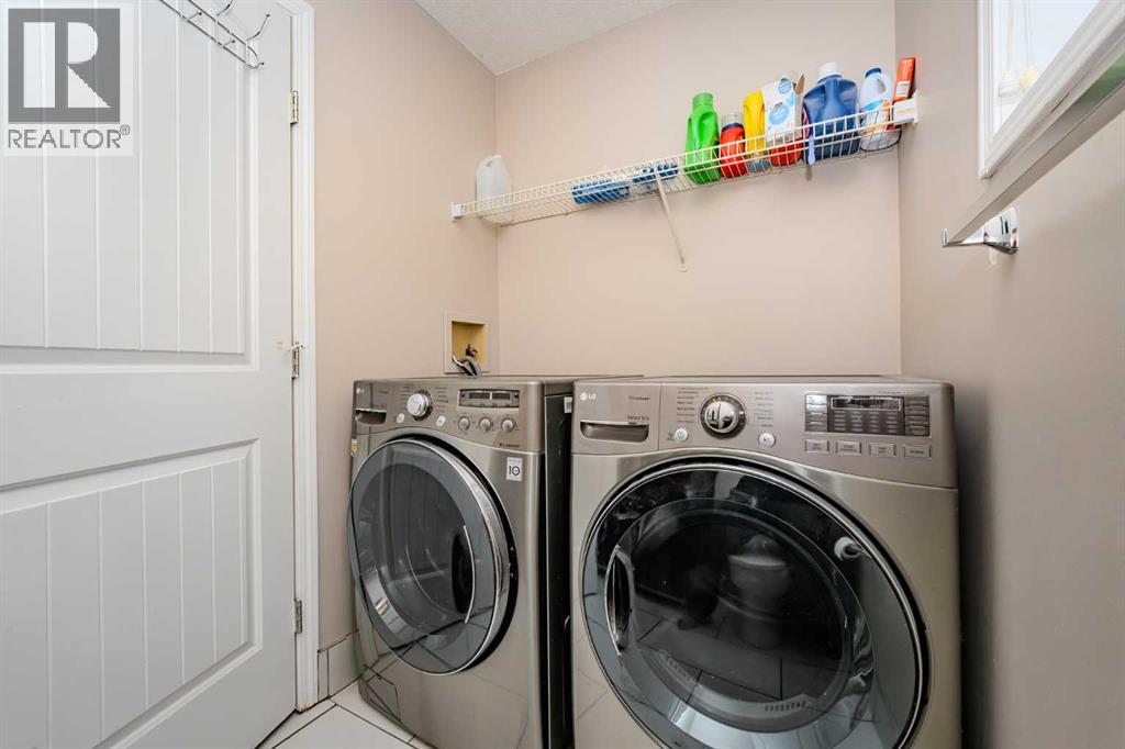 4 Del Ray Crescent NE - 15