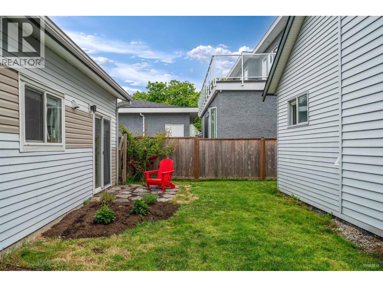 51 CATALINA Crescent, Richmond