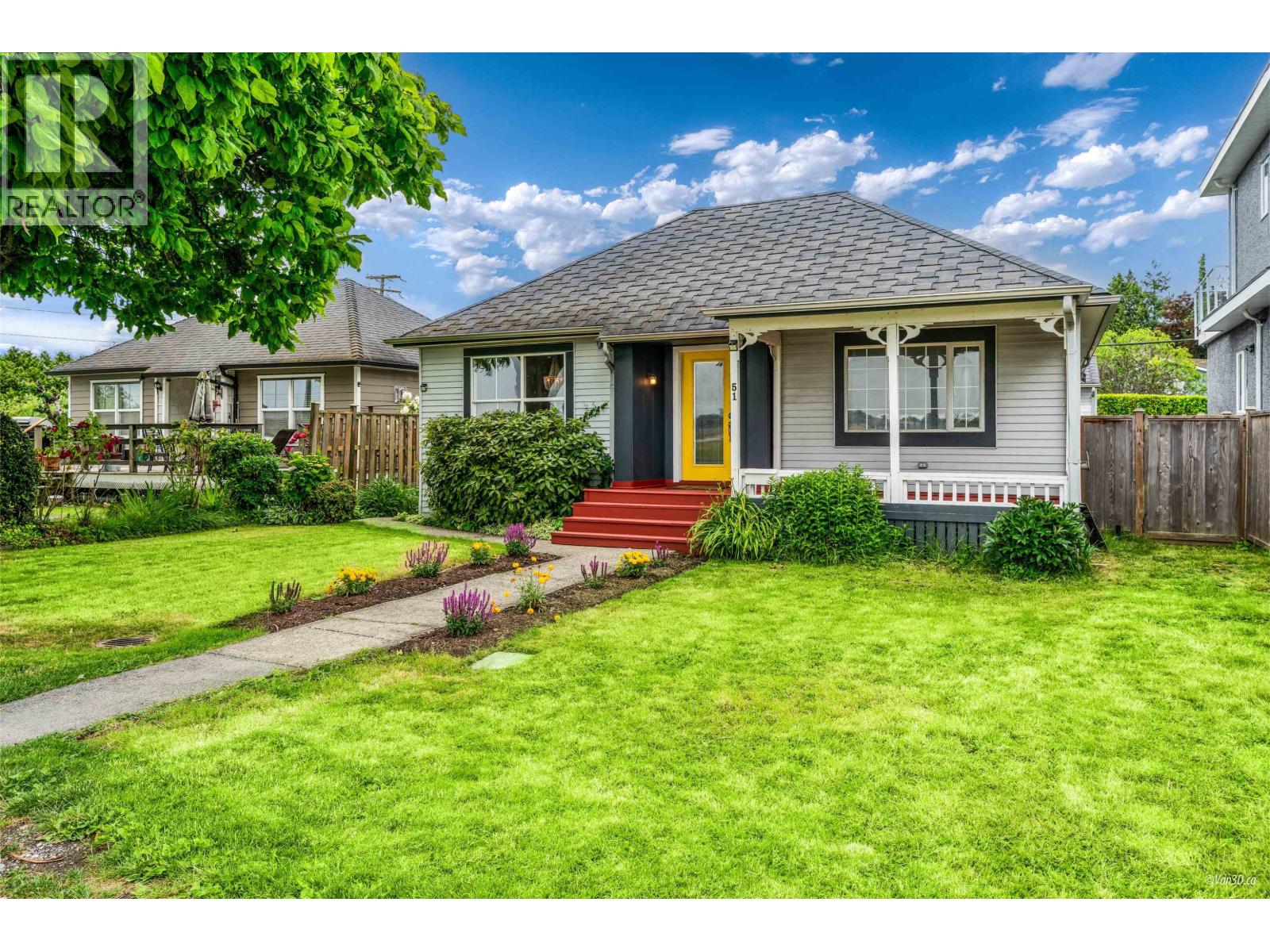 51 CATALINA Crescent, Richmond