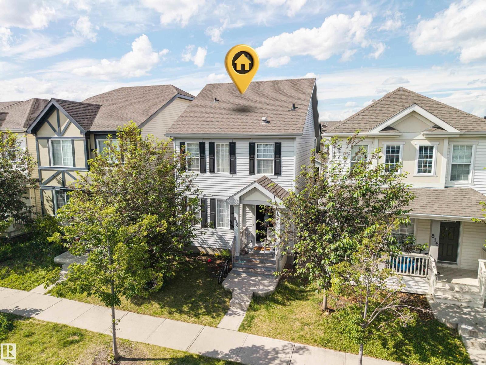 818 EAGLESON LINK NW - 2