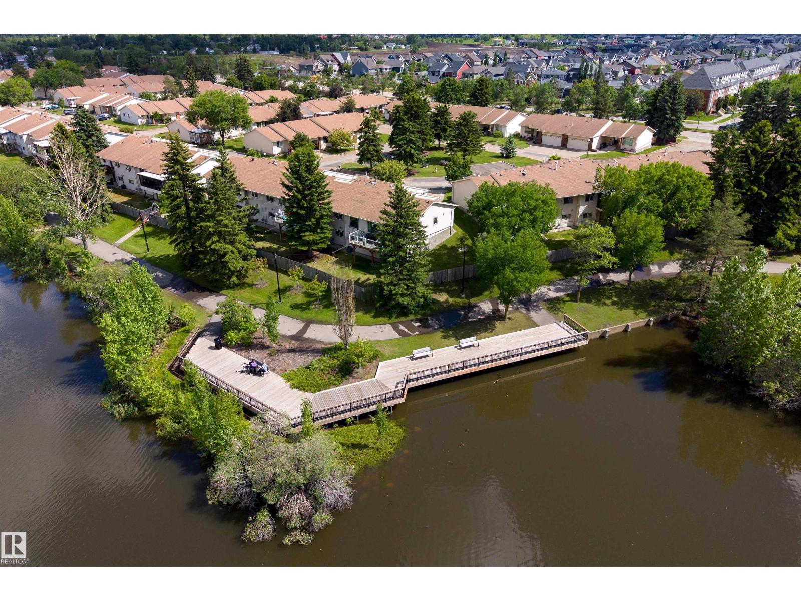 10642 153 AV NW - 42