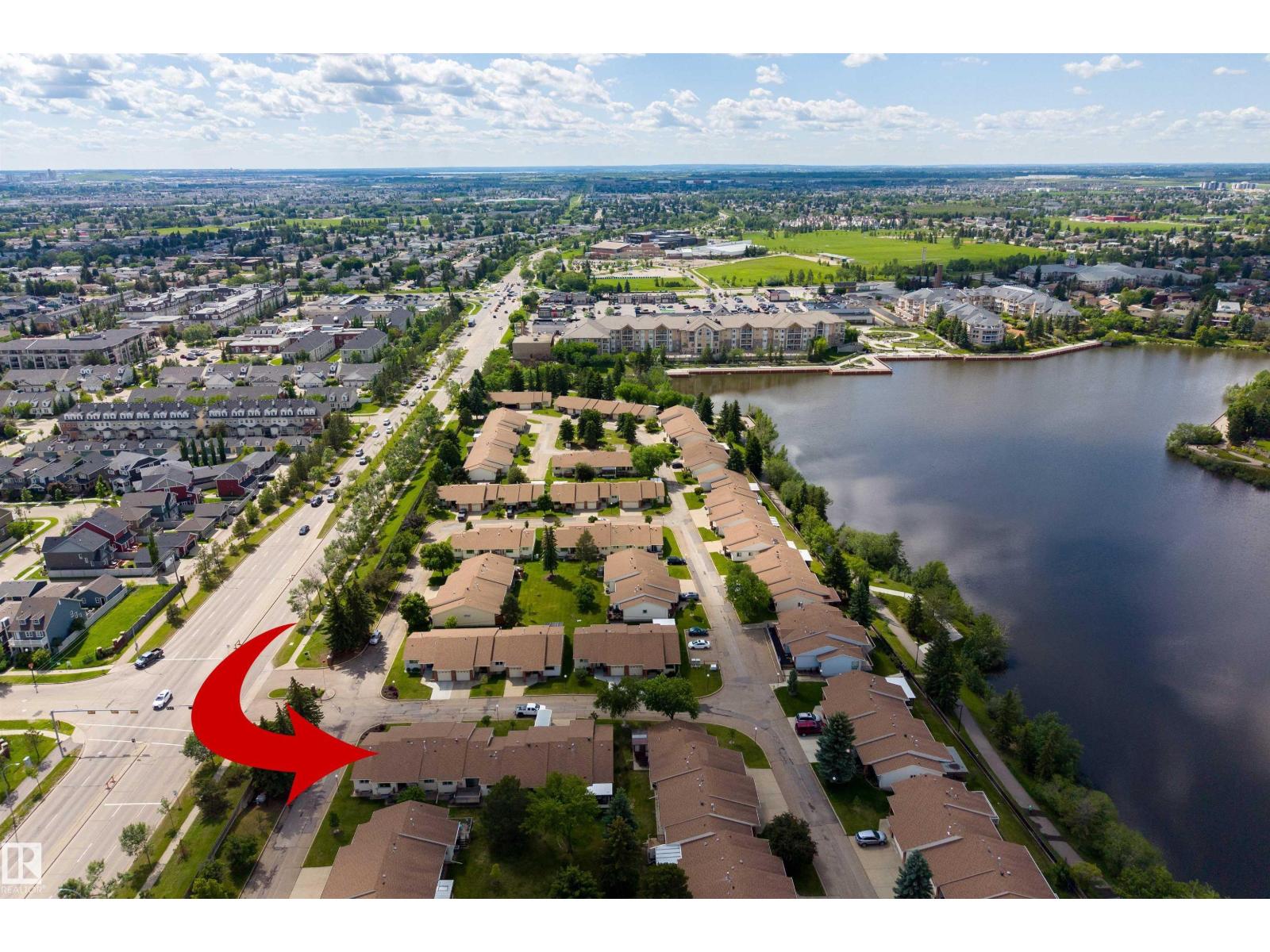 10642 153 AV NW - 46