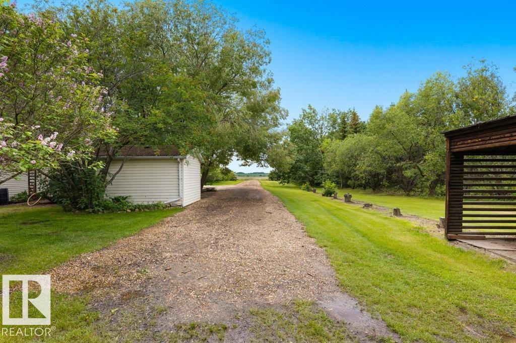 57515 RGE ROAD 254 — photo 45