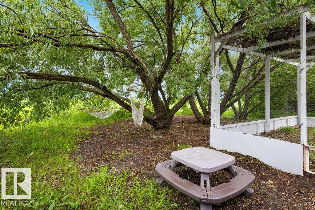 57515 RGE ROAD 254 — photo 47