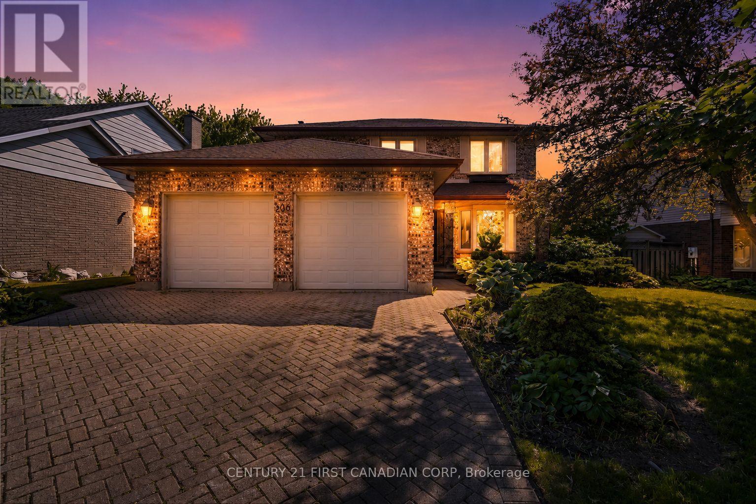 106 PINE VALLEY DRIVE - 1