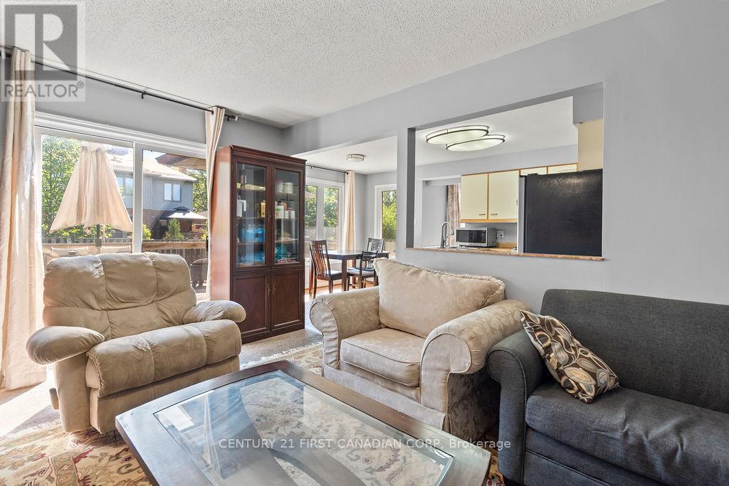 106 PINE VALLEY DRIVE - 19