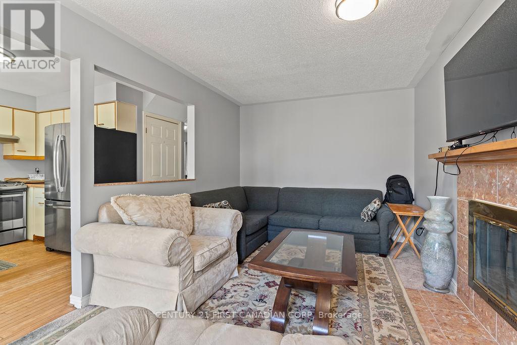 106 PINE VALLEY DRIVE - 18
