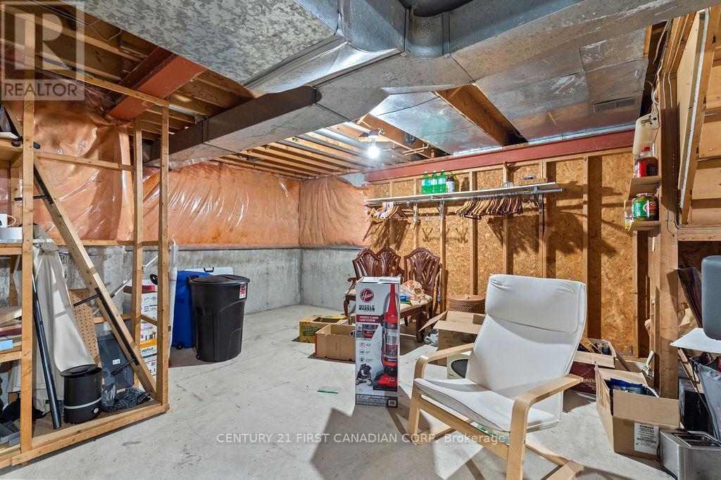 106 PINE VALLEY DRIVE - 40