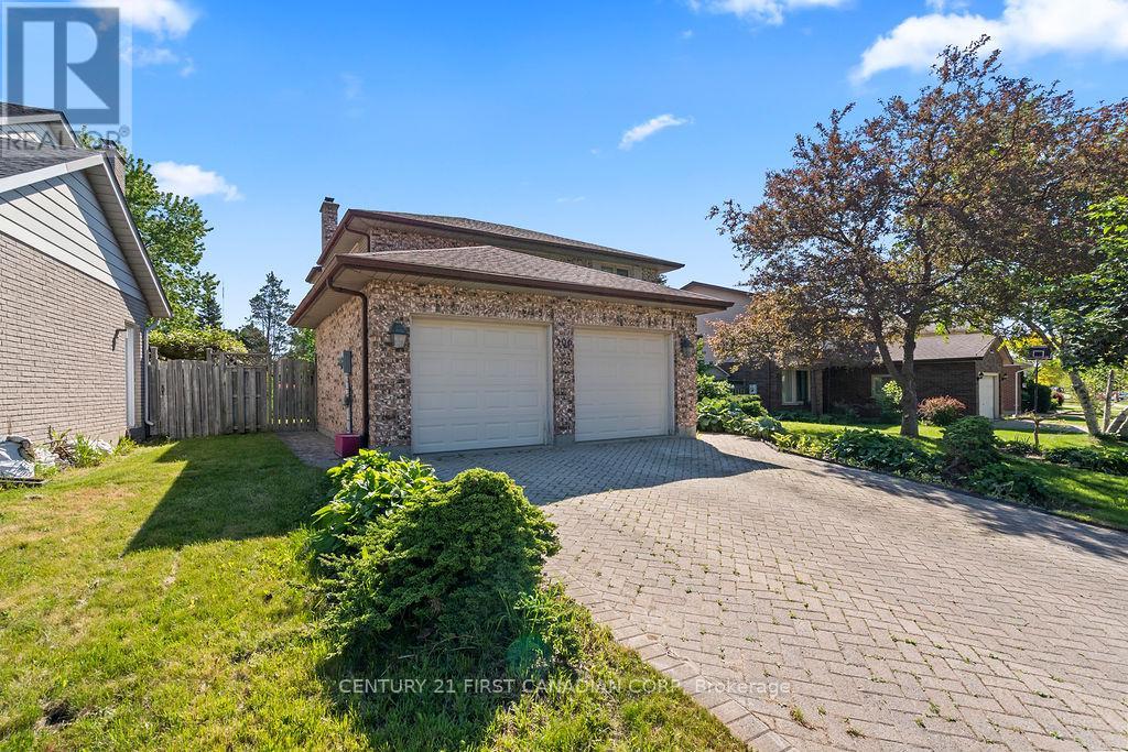 106 PINE VALLEY DRIVE - 6