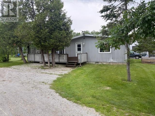 2343 Bay Estates Road N - 2