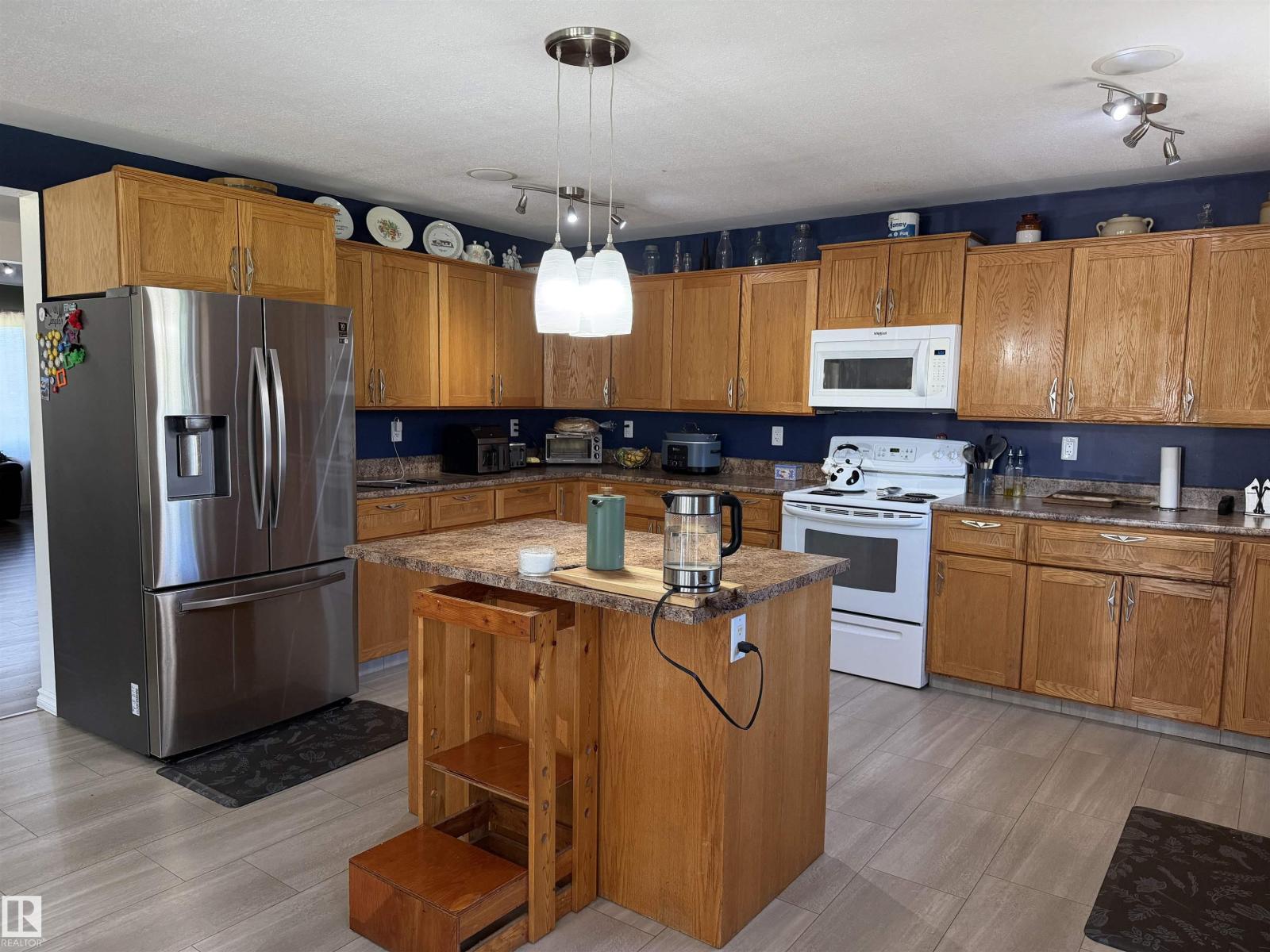 47406 RGE ROAD 40 - 7