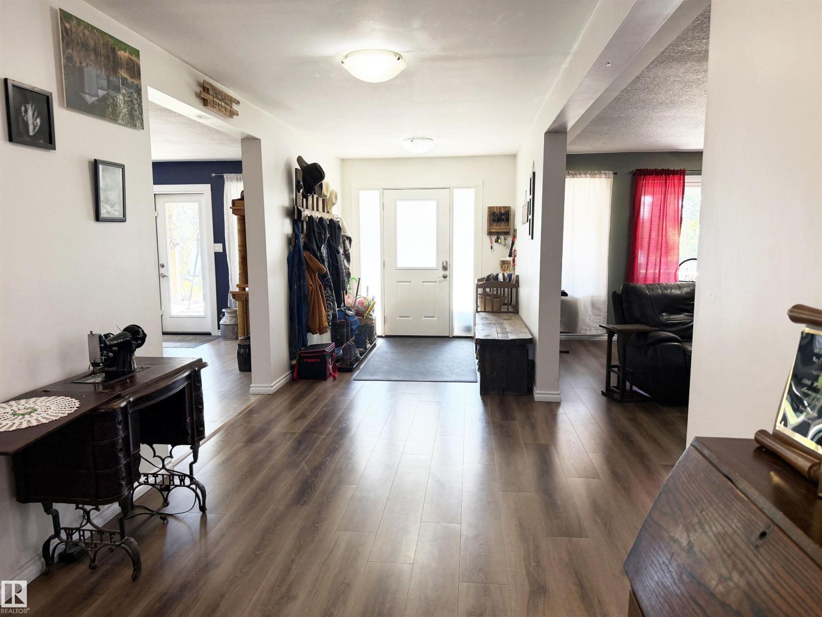 47406 RGE ROAD 40 - 11