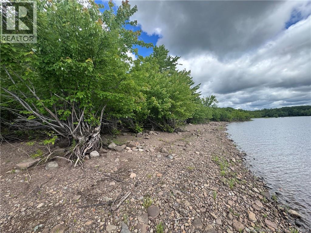 Route 690, Maquapit Lake — photo 2