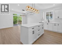 Bath (# pieces 1-6) - 18 Weavers Way, Fredericton, NB E3A3P8 Photo 9