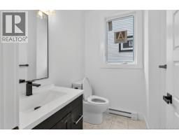 Ensuite - 18 Weavers Way, Fredericton, NB E3A3P8 Photo 8