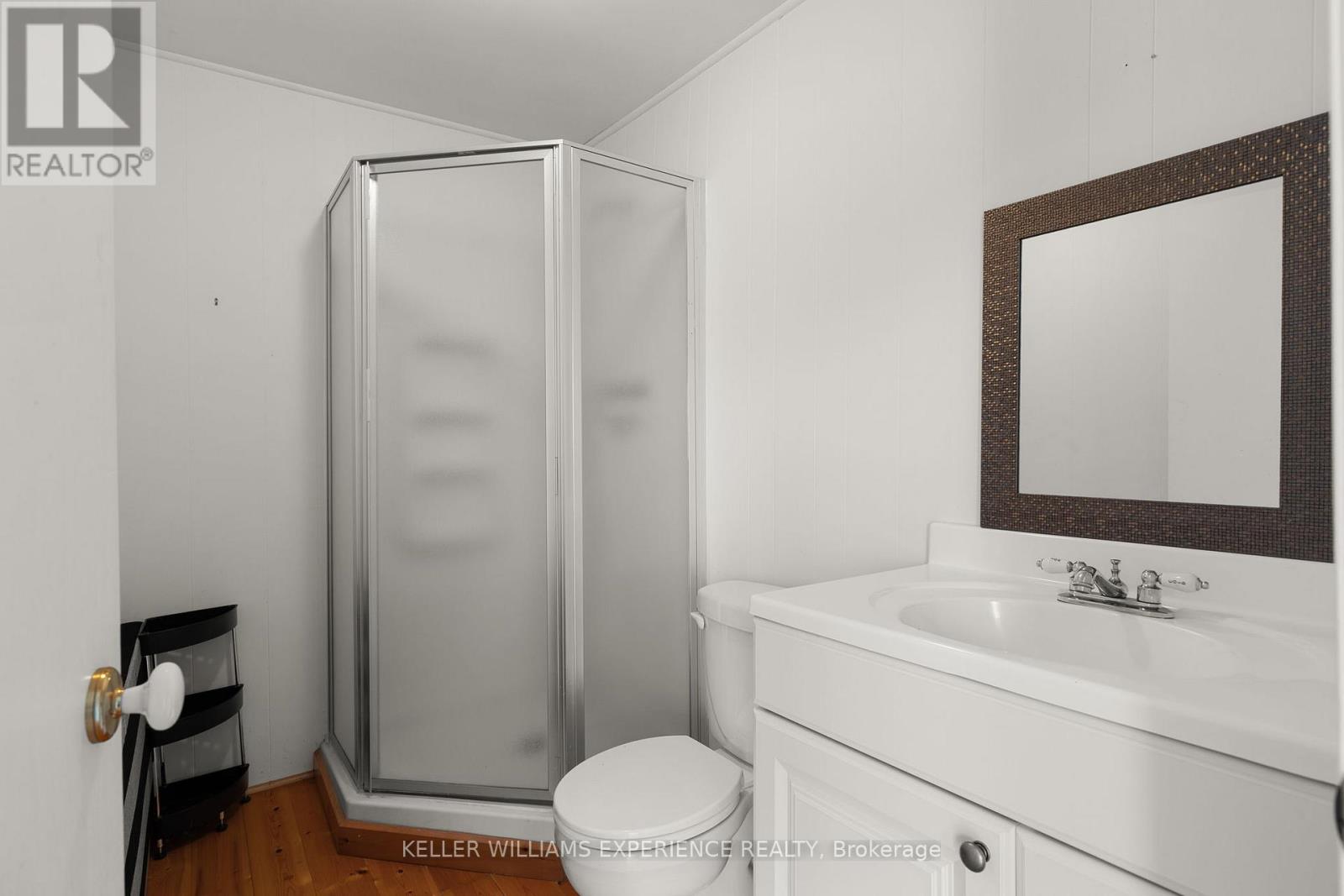 127 SHORELINE DRIVE - 29