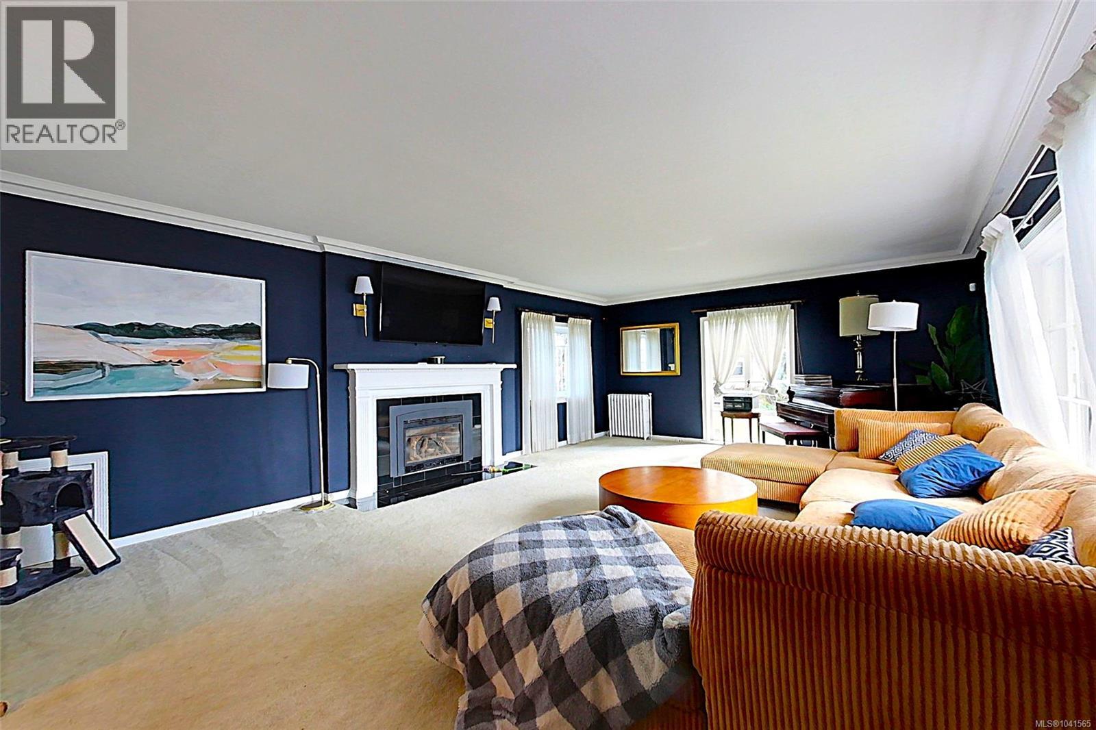 3910 3rd Ave - 6