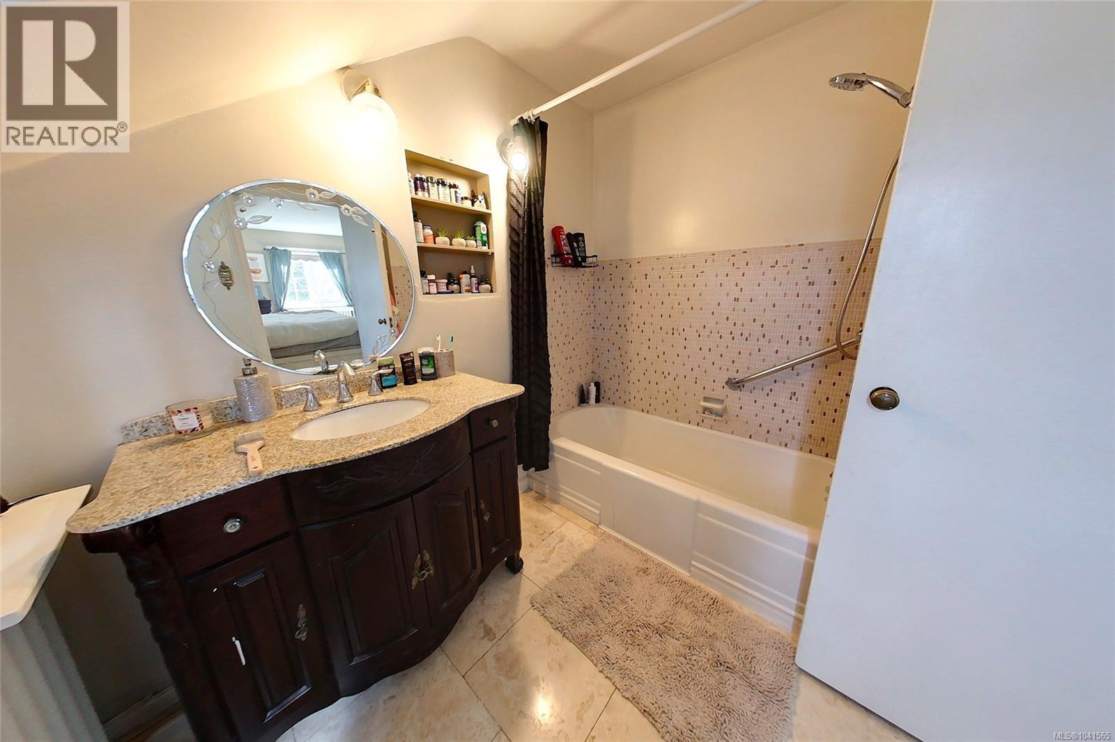 3910 3rd Ave - 23