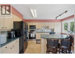 2413 Scott Place, Port Coquitlam, BC V3B2E6 Photo 7