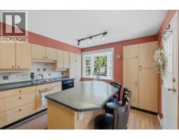 2413 Scott Place, Port Coquitlam, BC V3B2E6 Photo 8